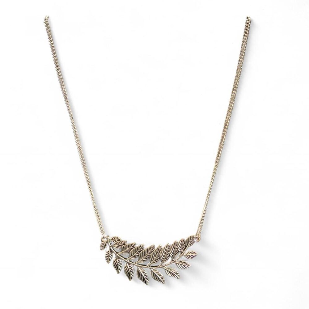 Women's Silver Leaf Necklace